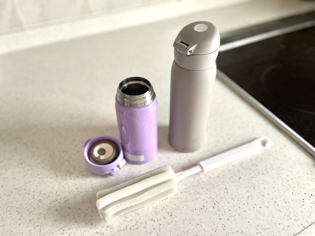 柄付きボトルスポンジ